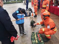  防患于未“燃”，湖南長(zhǎng)沙市民零距離接觸森林